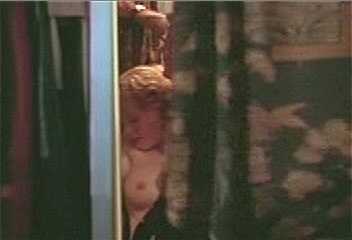 Elisabeth_Shue01@Radio_Inside-LunarScan1499_2
