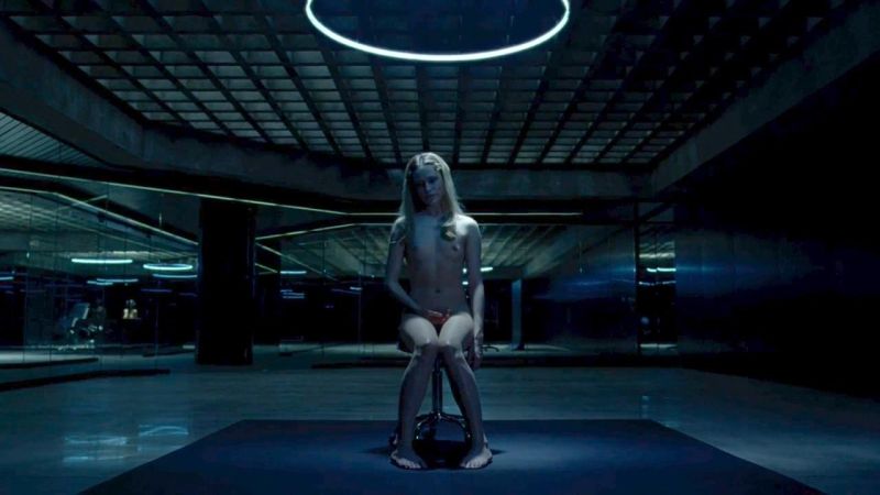 Evan Rachel Wood - Westworld - S01E01 - 3_4
