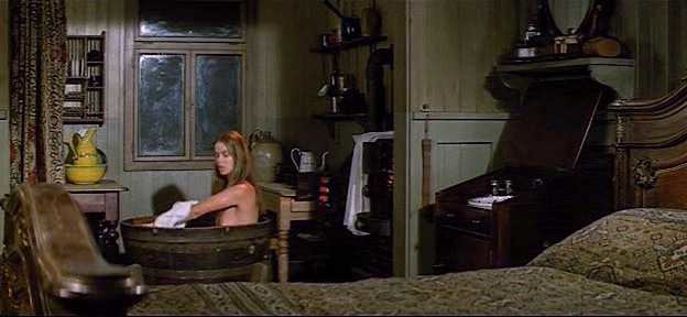 Barbara Bach nude (7)
