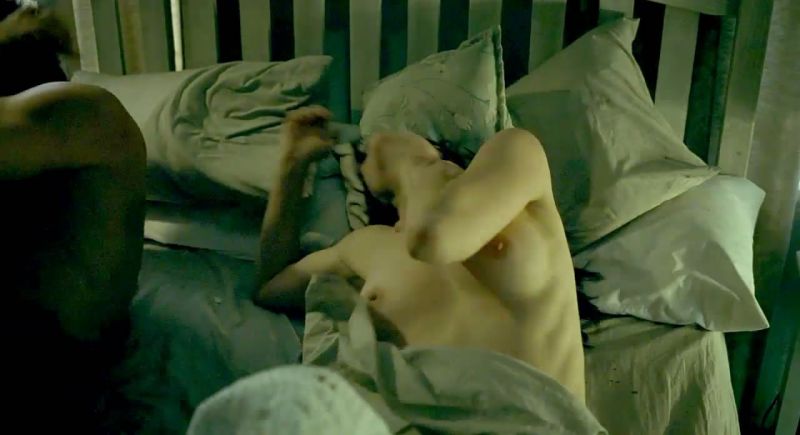 Riki Lindhome nude (8)
