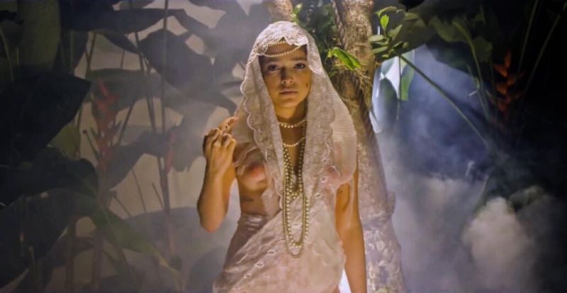 Bella Camero Nude (1)
