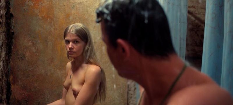 Alina Tomnikov nude (4)
