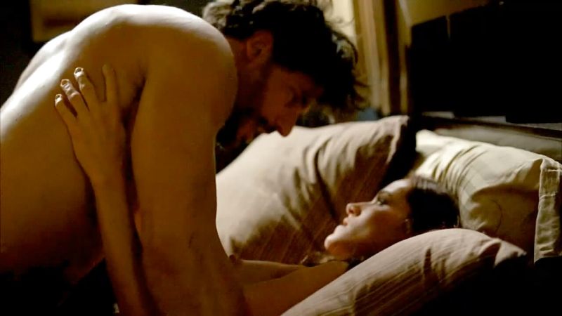 Kelly Overton Nude (13)
