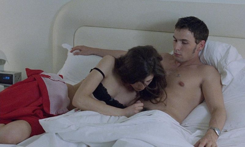 Caroline-Ducey-Romance-15_3.jpg