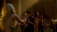 Emilia_Clarke_-_Game_of_Thrones_-_S06E03_4.jpg