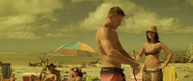 Olivia Munn & Cody Horn - Magic Mike - BD_4
