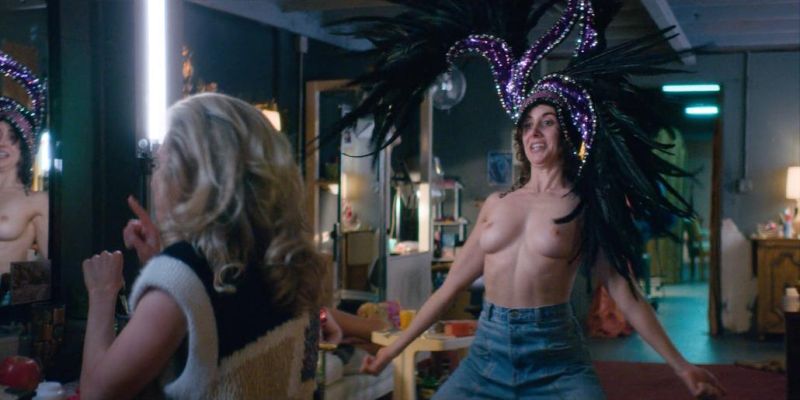 Alison Brie - GLOW - S03E03_2
