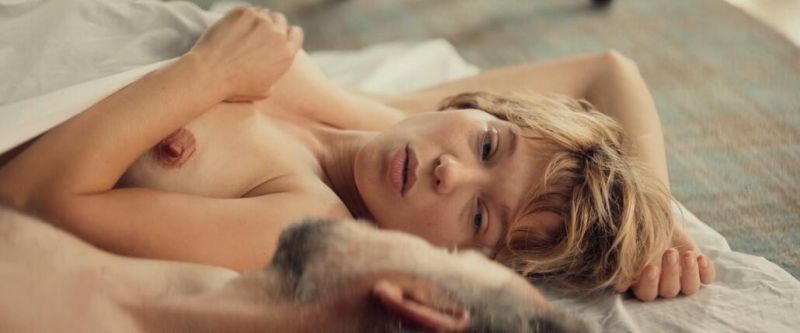 Lea Seydoux - Deception - 1_4
