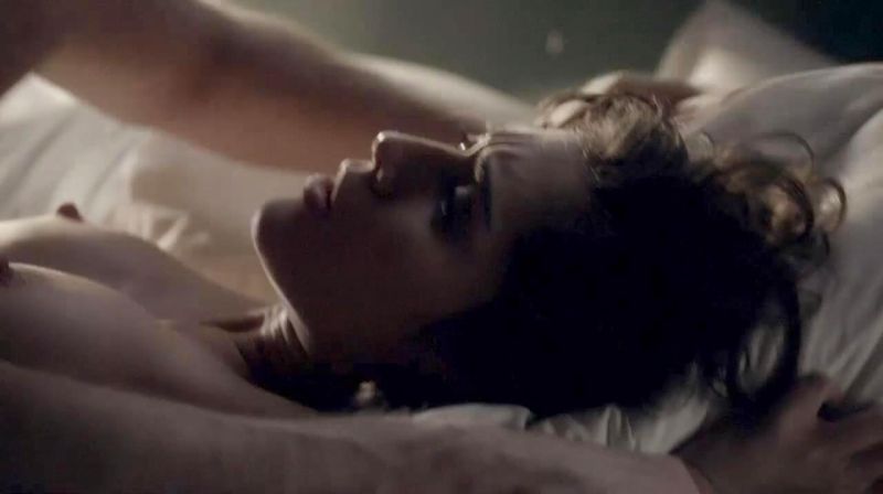 Lizzy Caplan - Masters of Sex - S02E01 - VOD_3
