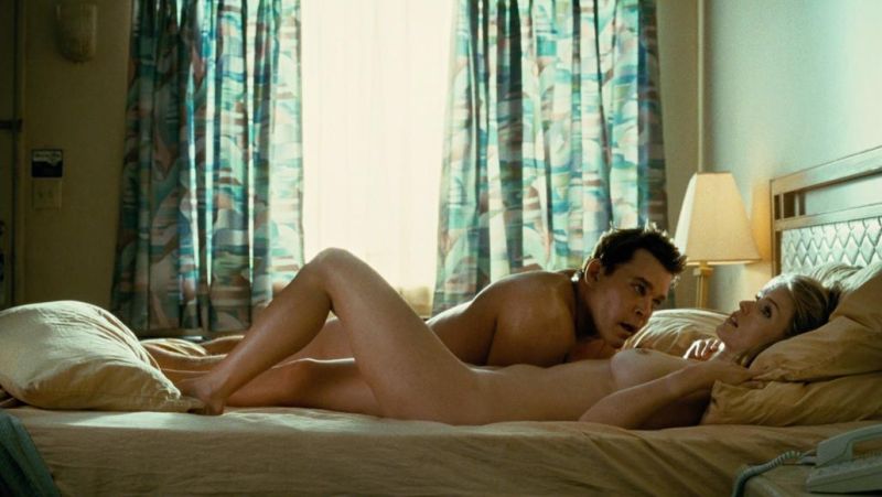 Alice Eve - Crossing Over - Open Matte - 1_2
