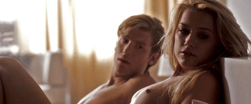 Amber Heard - The Informers - 1_4
