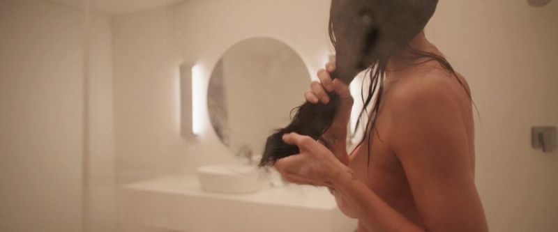 Ashley Greene - The Immaculate Room - 2_1

