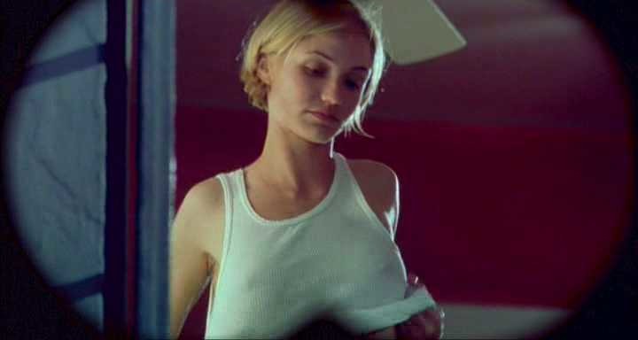 bM2894-CameronDiaz@TheresSomethingAboutMary-2_4
