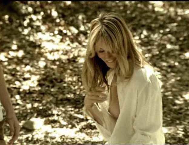 bM7963-CameronRichardson@TheGoodHumorMan-2_3

