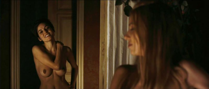 Elena_Anaya___Natasha_Yarovenko_-_Room_in_Rome_-_10_4.jpg