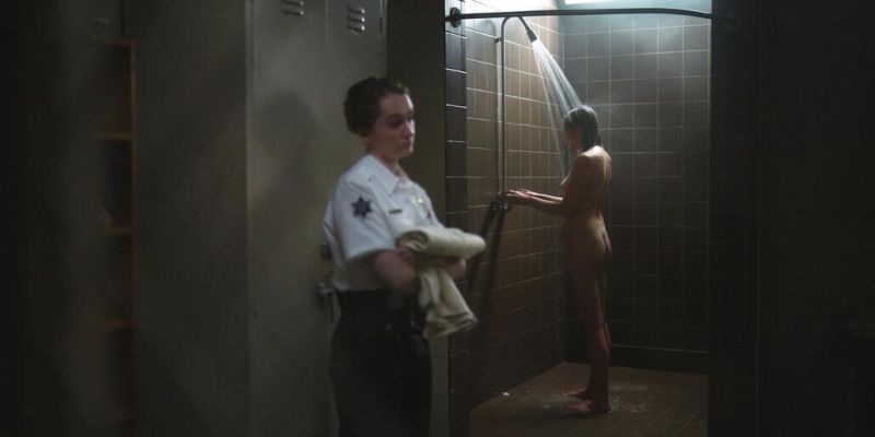 Elizabeth Olsen - Love & Death - S01E05_4

