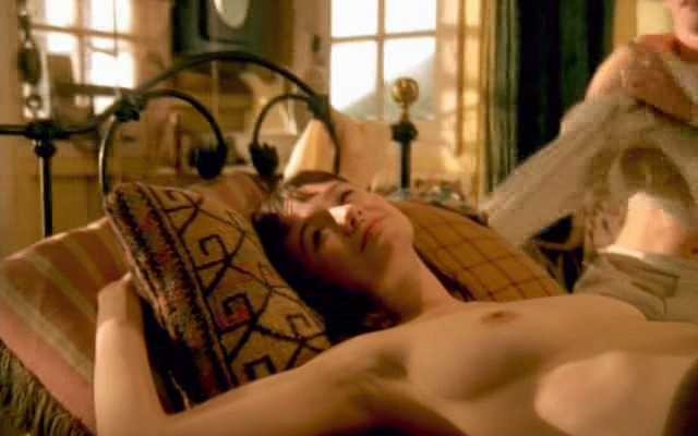 bM0783-EmilyMortimer@ComingHome-1_2
