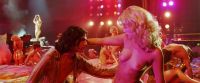Elizabeth-Berkley-Gina-Gershon-Showgirls-1_1.jpg