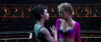 Elizabeth-Berkley-Gina-Gershon-Showgirls-2_1.jpg