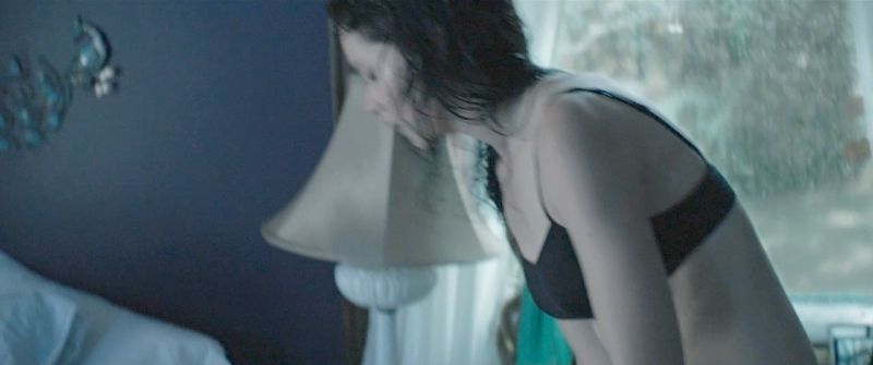Felicity Jones - Breathe In - 2_4
