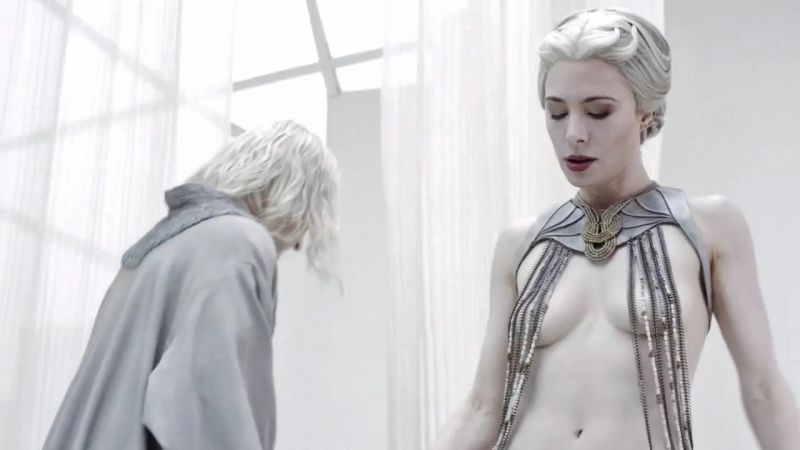 Jaime Murray - Defiance - S03E03_3
