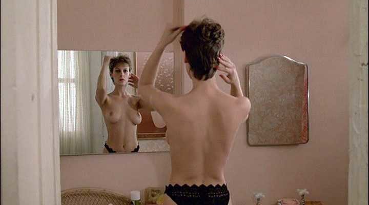 bM0697-JamieLeeCurtis@TradingPlaces-1_4
