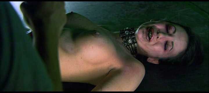 bM9191-JennaJameson&ShamronMoore@ZombieStrippers-2_4
