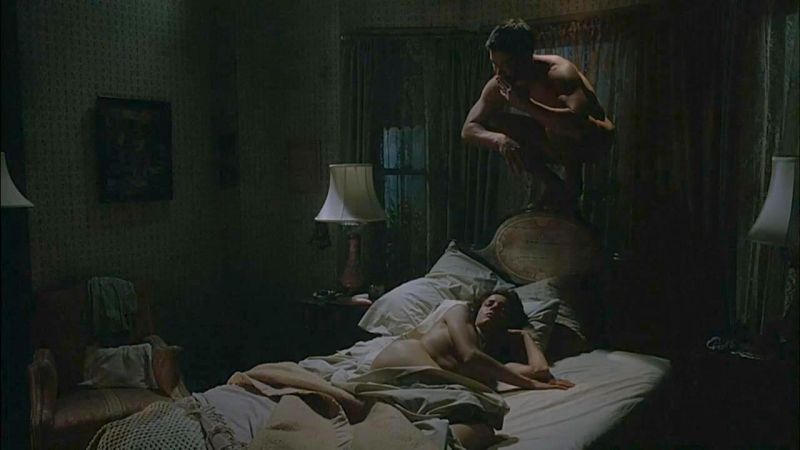 Jennifer Beals - The Prophecy II - 2_2
