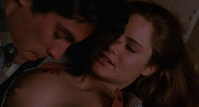 Jennifer Jason Leigh - Fast Times at Ridgemont High - 1_3
