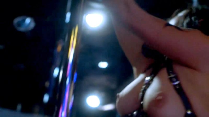 Jennifer Tilly - Dancing at the Blue Iguana - 1_3
