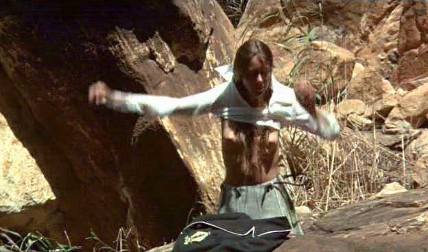 JennyAgutter@Walkabout-3-CMA_4
