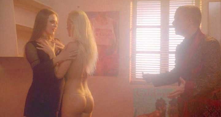 Katie Lohmann nude (15)
