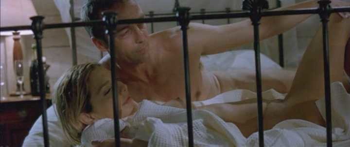Laura Harring (1)

