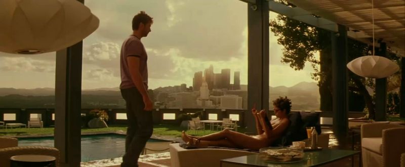 Halle_Berry_-_Swordfish_-_1_1.jpg
