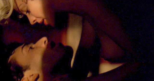 Lindy Booth Nude (9)
