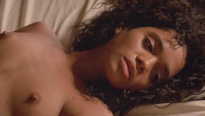 Lisa Bonet Nude (5)
