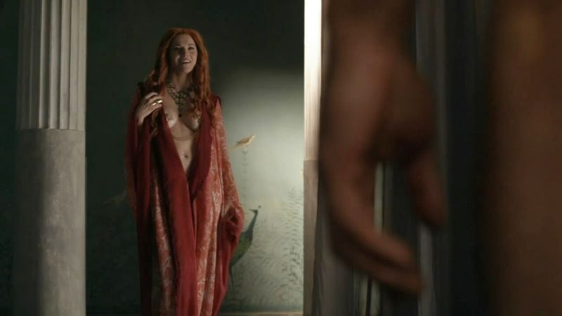 Lucy Lawless Nude (43)
