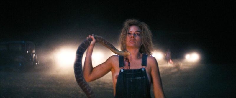 Margot Robbie Nude (11)
