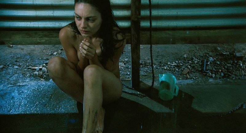 Mila Kunis Nude (9)
