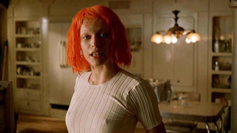 Milla Jovovich Nude (6)
