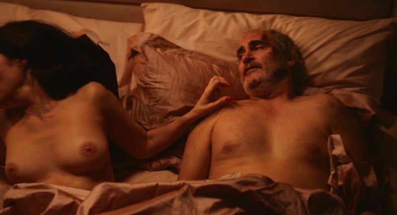 Parker Posey nude (4)
