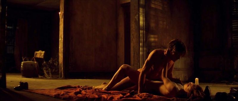 Rachel McAdams Nude (13)
