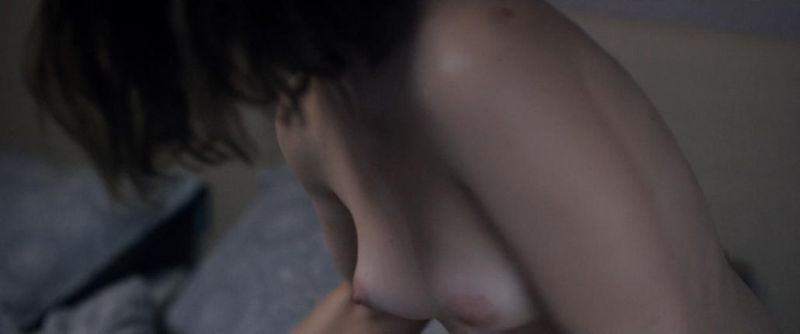 Rachel McAdams Nude (2)
