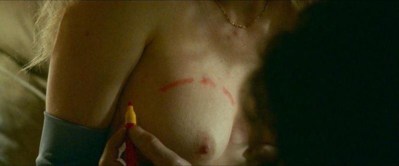 Riley Keough nude (4)
