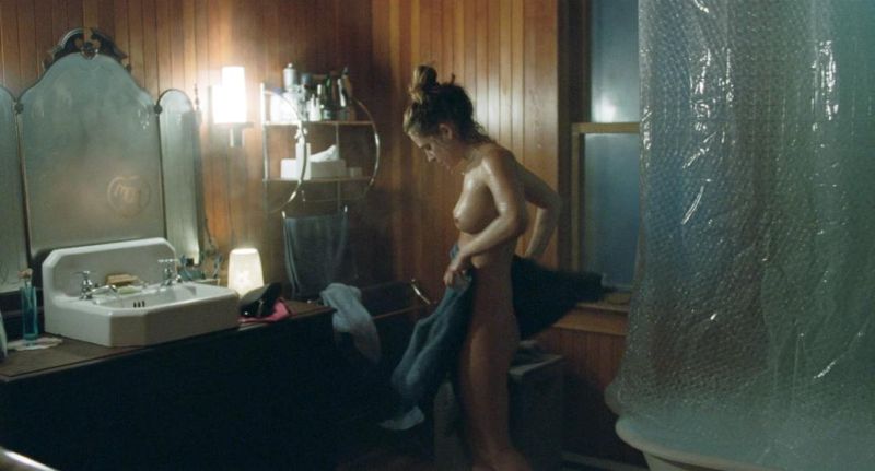 Riley Keough nude (8)
