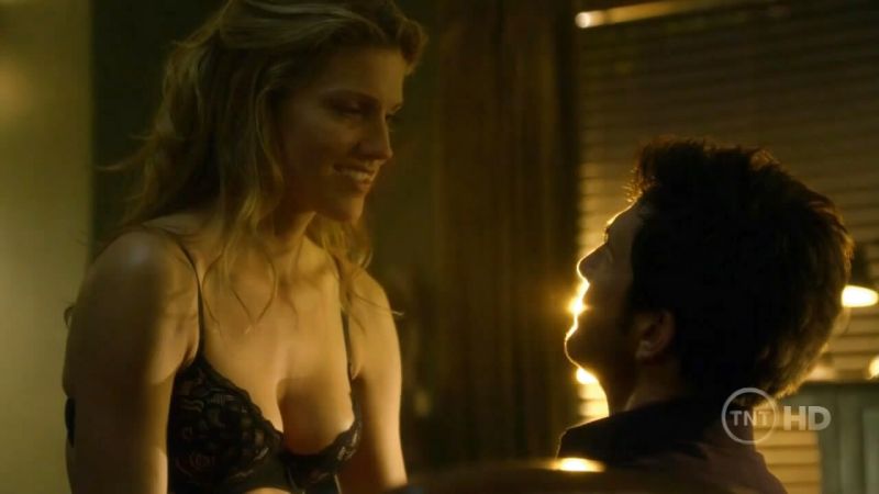 Tricia Helfer nude (8)
