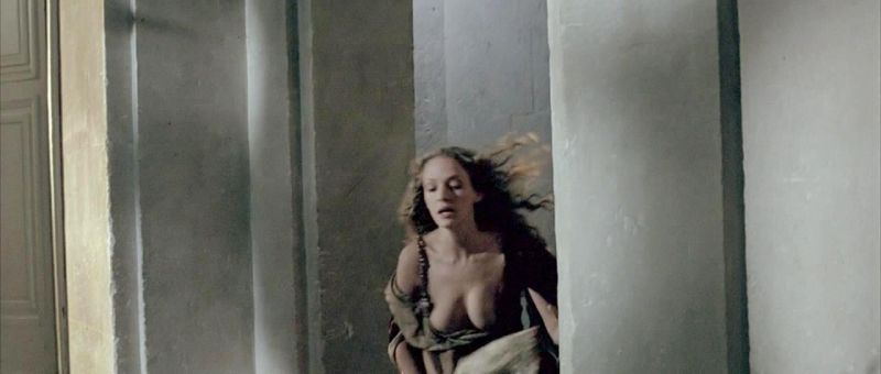 Uma Thurman nude (11)
