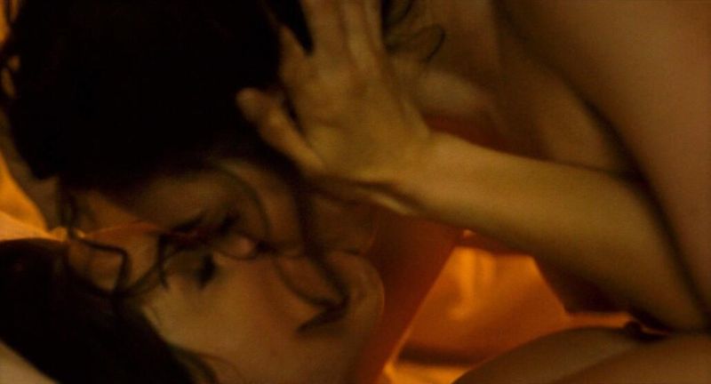 Margaret Qualley Nude (2)
