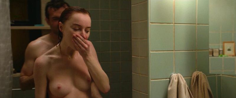Phoebe Dynevor nude (20)
