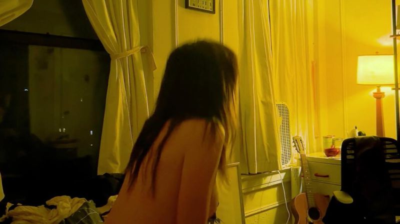Phoebe Dynevor nude (2)
